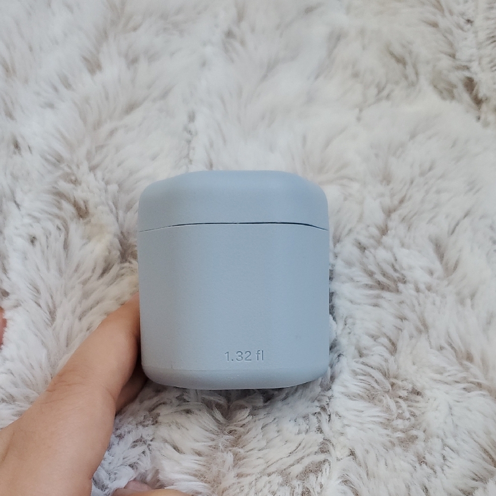 Keep Your Cadence Travel Capsule - Picture 2 of 5